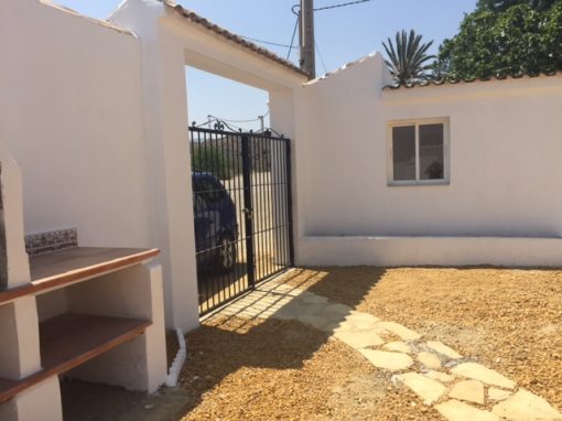 DETACHED VILLA WITH PLOT IN ARBOLEAS