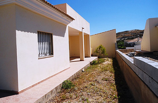 VILLAS HUEVANILLAS.   3/2    105.000€  plot 675m2